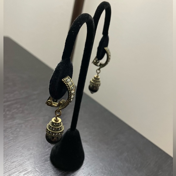 Heidi Daus Black Diamond Swarovski &  Tahitian Earrings Clip on - Picture 6 of 9